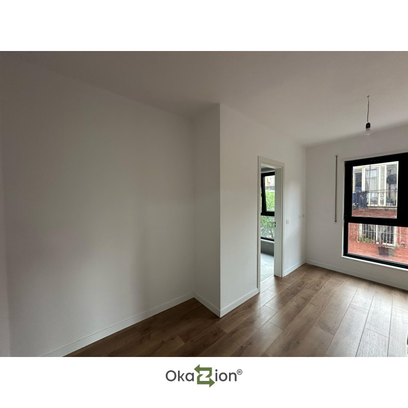 Apartament 3+1 per shitje ne Komunen e Parisit. thumbnail 4