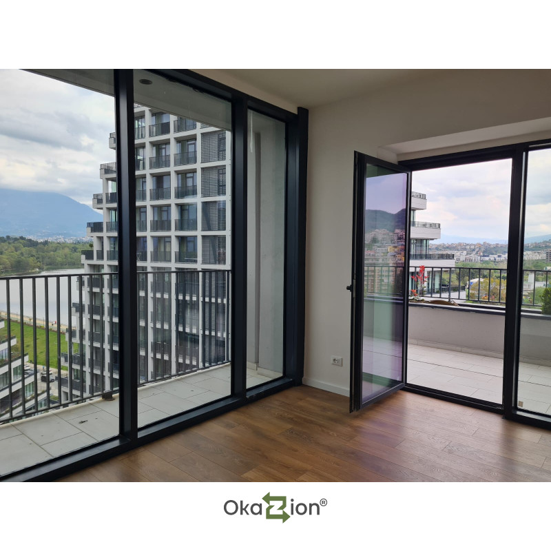 Apartament 2+1+2 Poste Parkimi per qira tek Lake View.