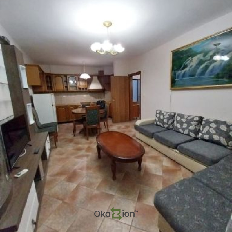 Jepet me qira apartament 1+1 tek Komuna e Parisit