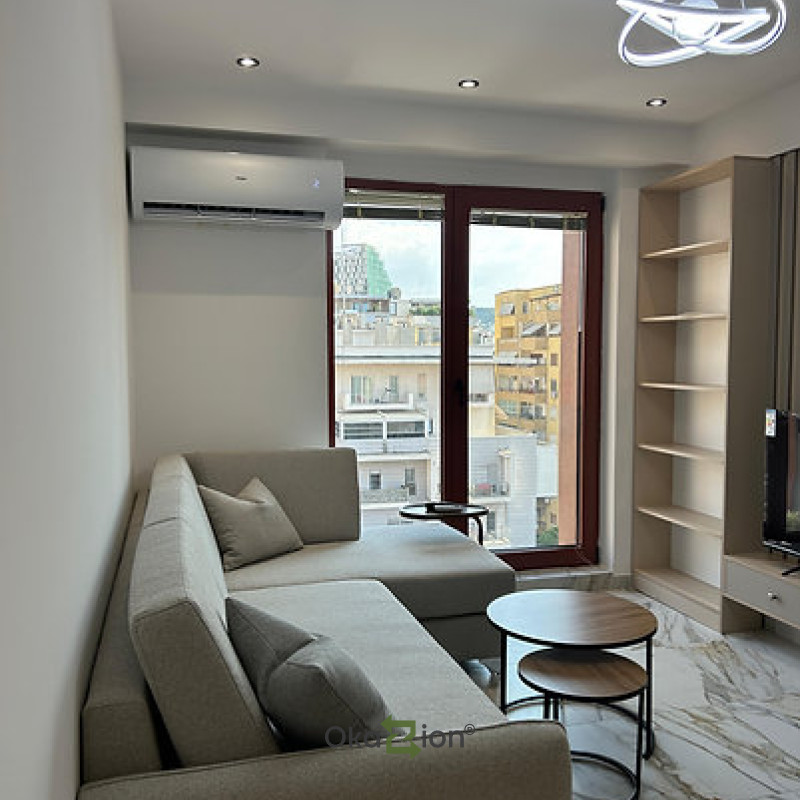 Apartament 1+1+Parking Per Qira Tek Rruga e Kavajes.