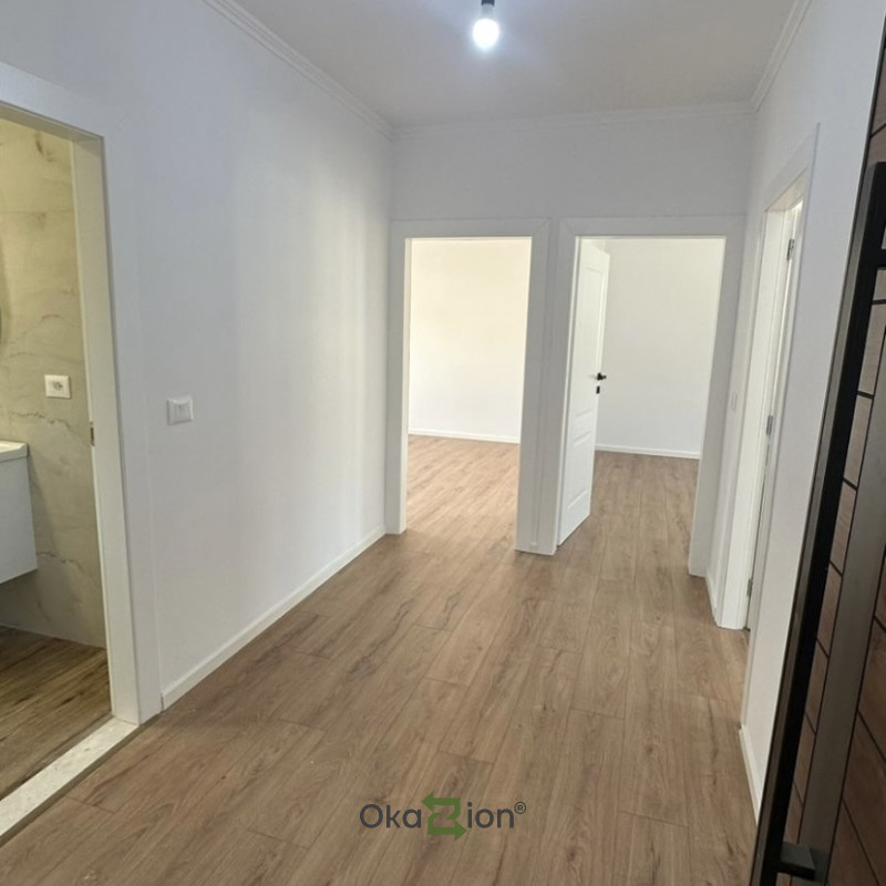 Shitet apartament 2+1 tek Pediatria
