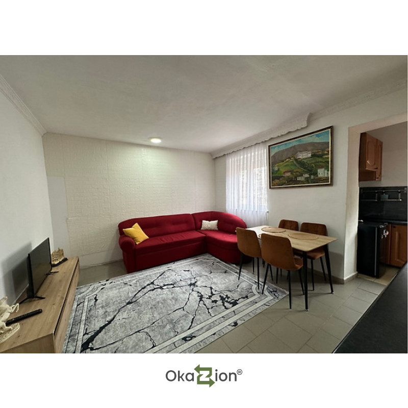 Apartament 1+1 per qira tek Shkolla e Kuqe.