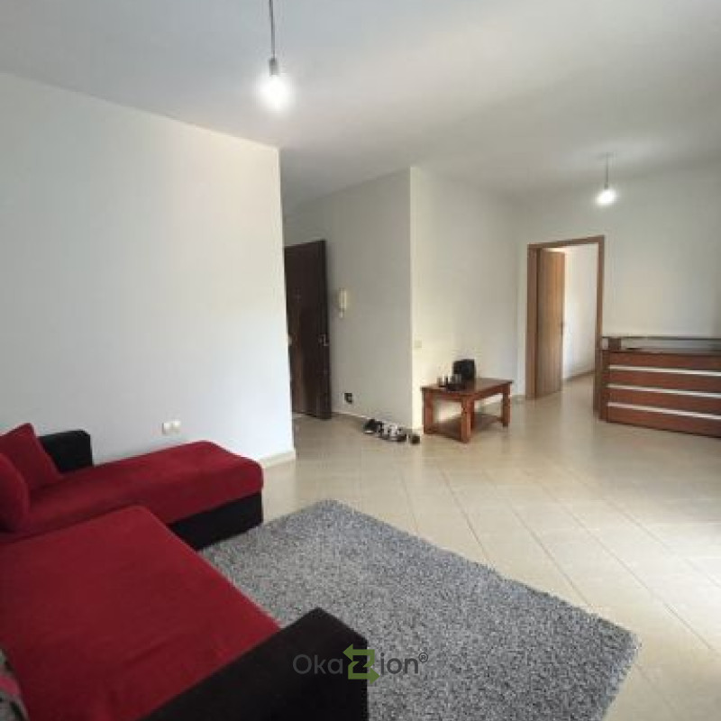 Jepet me qira apartament 1+1, Rruga Muhamet Deliu - Fresku