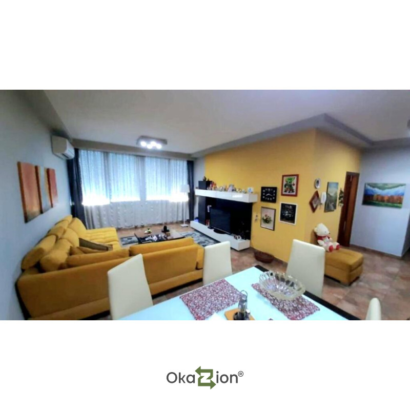 Shitet Apartament 3+1+2 Rruga Dibres 170.000 €