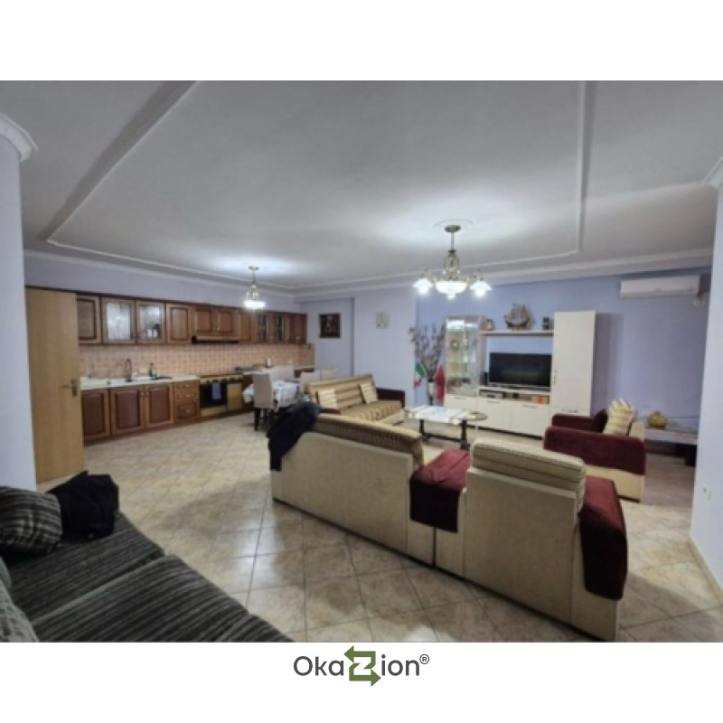Jepet apartament 2+1+2 me qira tek 21 Dhjetori
