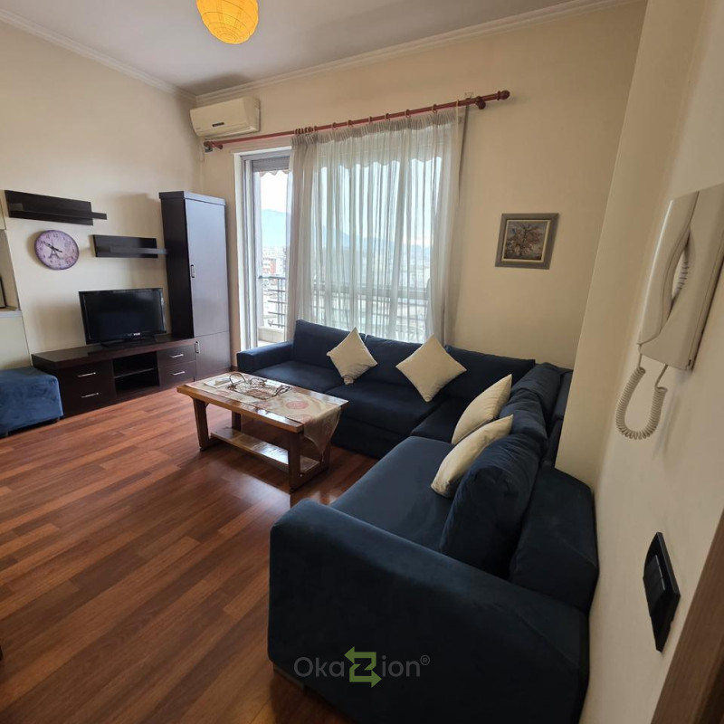 Apartament 1+1 per qira tek Pazari i Ri.