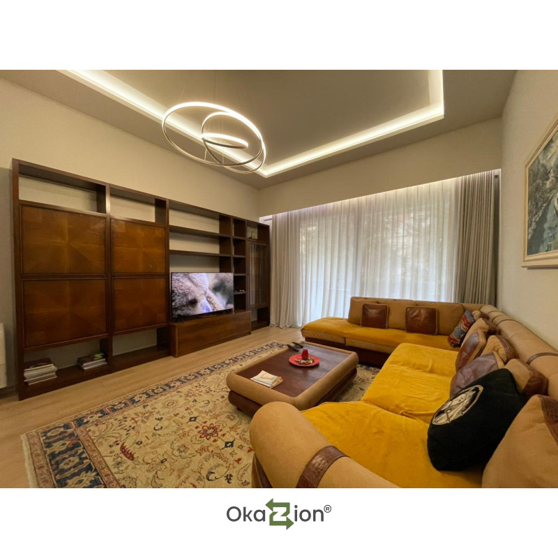 Apartament 3+1+2 Parking per shitje tek Liqeni i Thate.