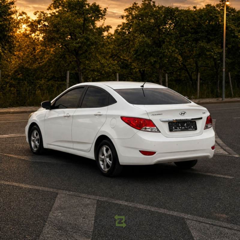 HYUNDAI ACCENT ME QIRA, foto 3