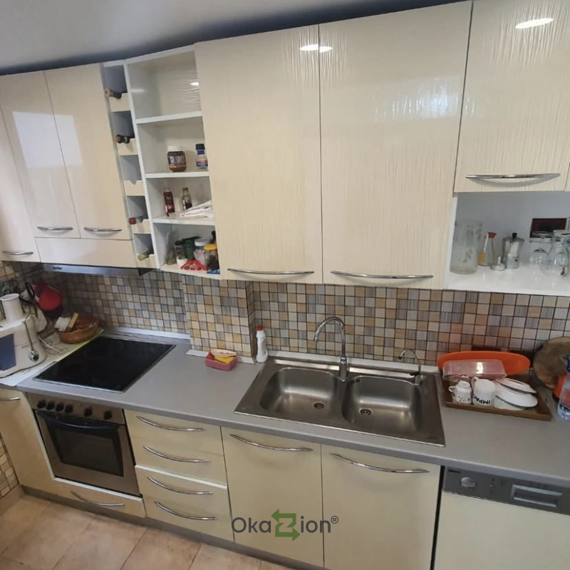 Shitet Apartament - Ish bllok thumbnail 2