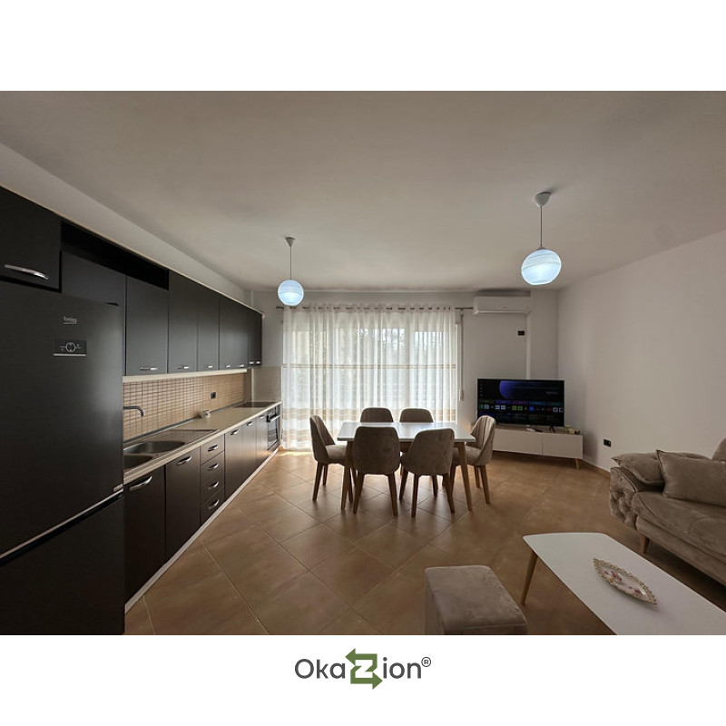 Apartament 2+1 per qira tek Kopshti Botanik. thumbnail 2