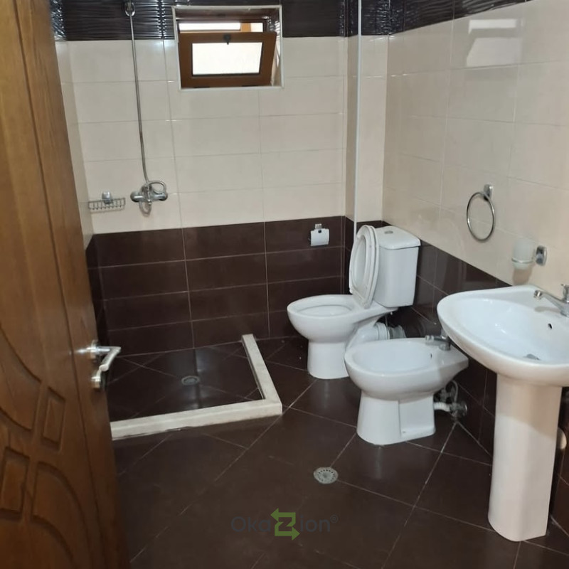 Shitet Apartament Kamez, Rr.Manhatan thumbnail 2