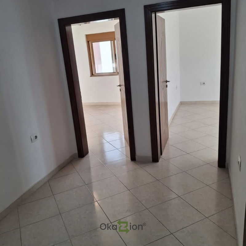 Shitet Apartament Kamez, Rr.Manhatan thumbnail 3